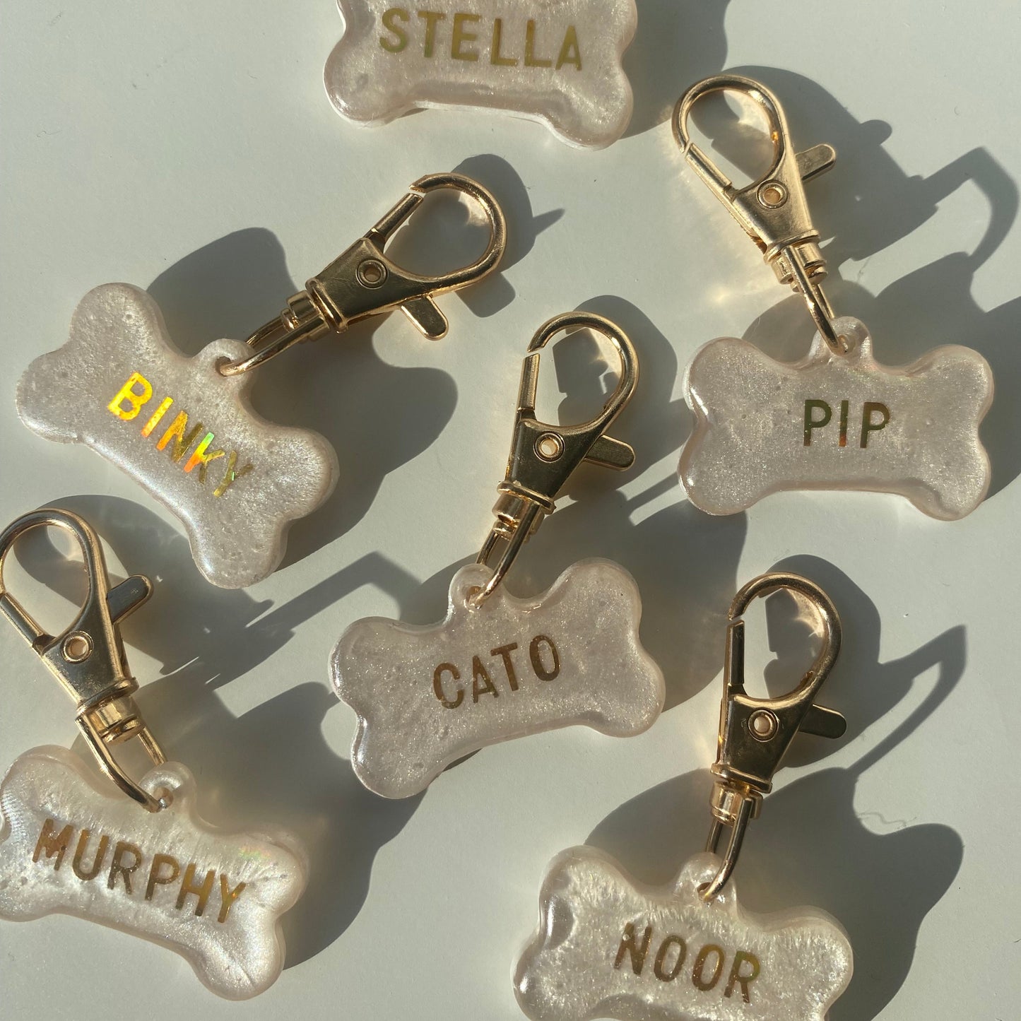 CUSTOM BONE TAG PEARLY