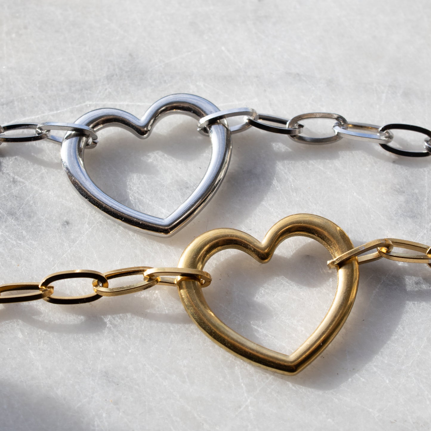 OPEN HEART ARMBAND GOUD