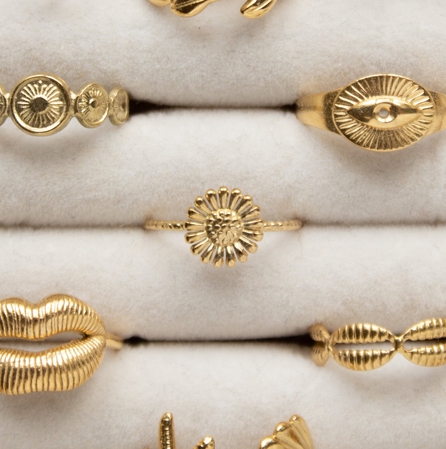 DAISY RING GOUD