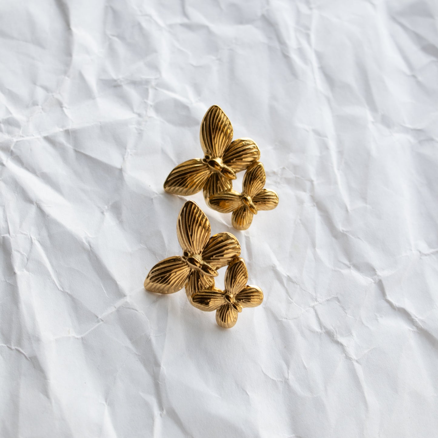 BUTTERFLY OORBELLEN GOUD