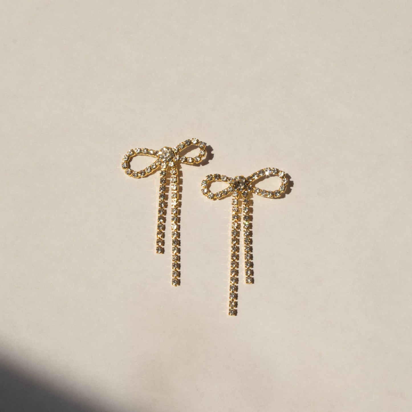 BOW TENNIS OORBELLEN