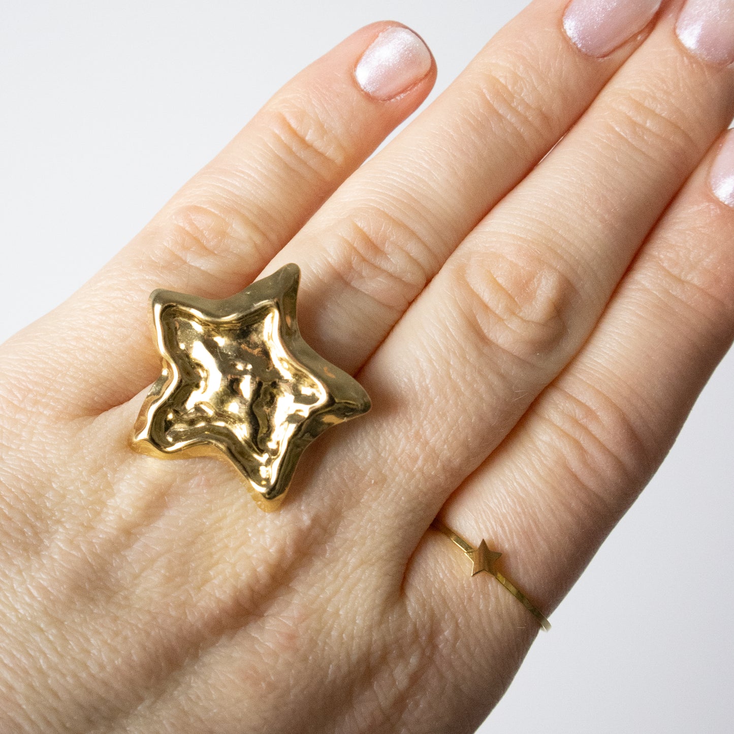 BOLD STAR RING GOUD