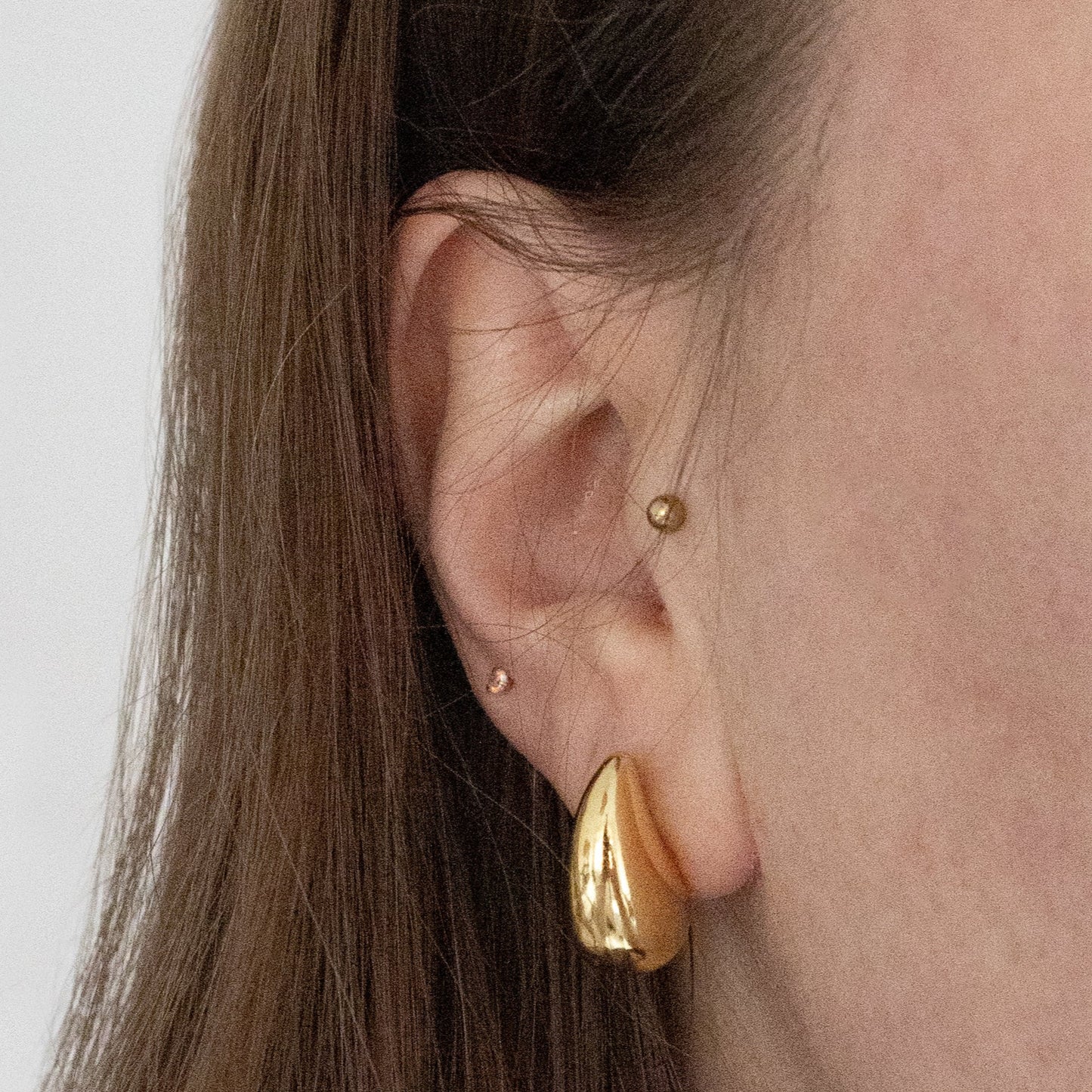 DROP OORBELLEN GOUD