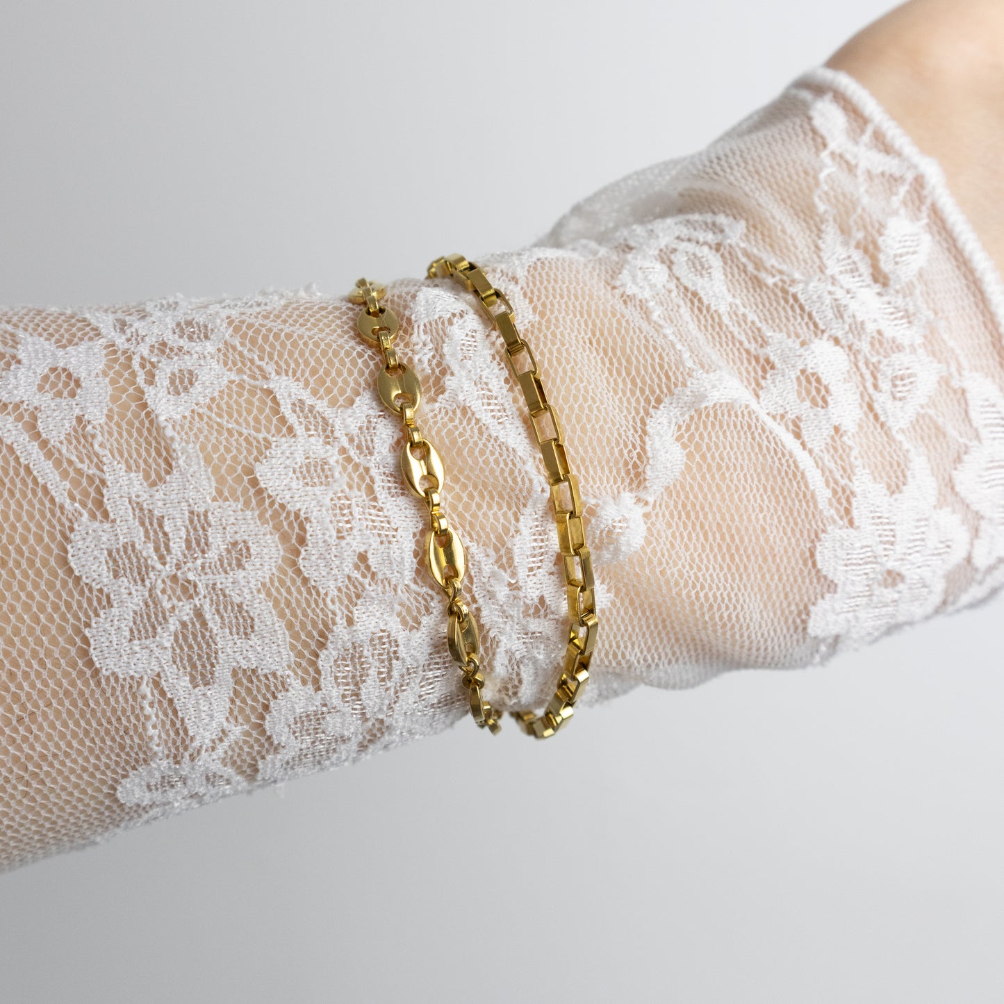OVALS BRACELET GOLD