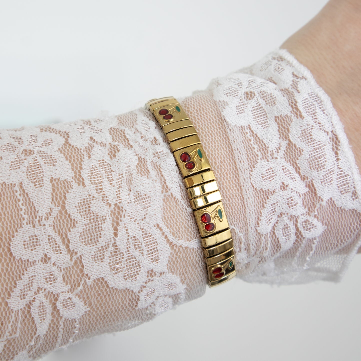 CHERRY ARMBAND GOUD