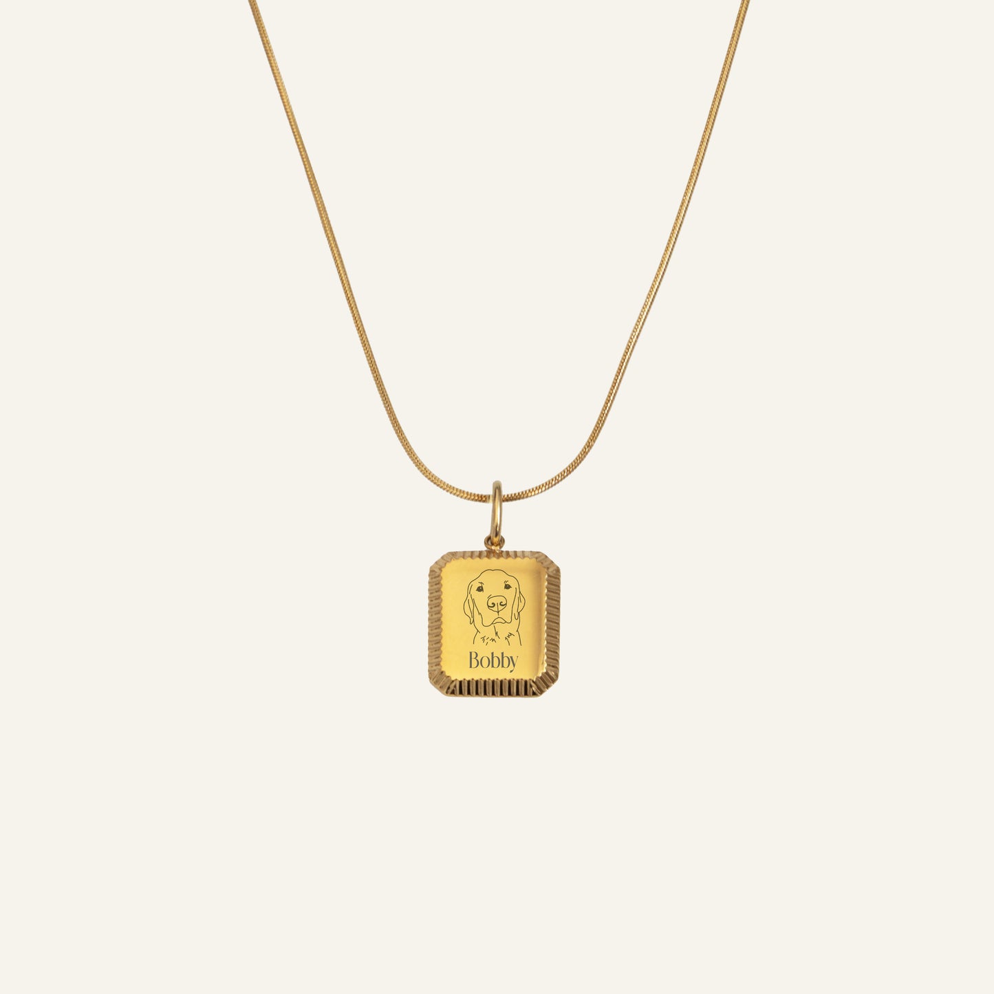 GEGRAVEERDE KETTING MET ILLUSTRATIE #1 - GOUD
