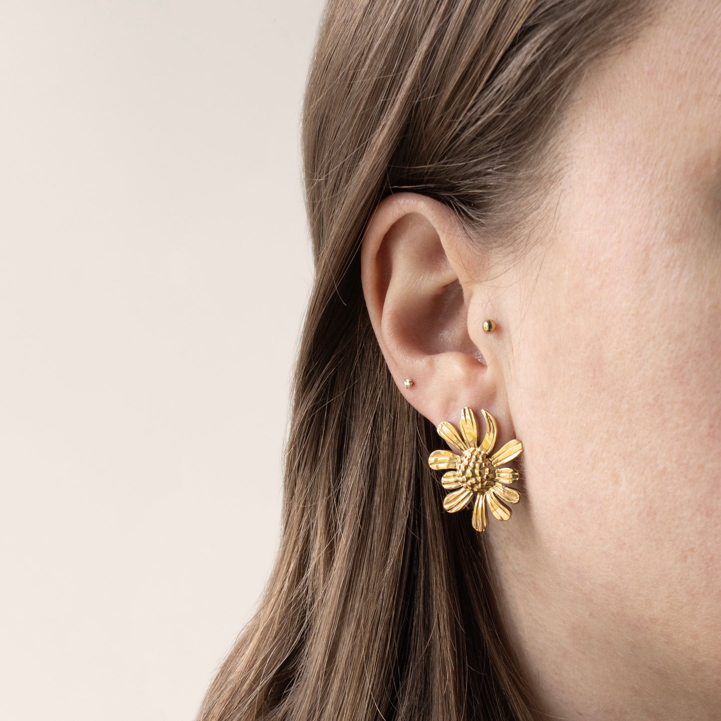 DAISY STATEMENT EARRINGS