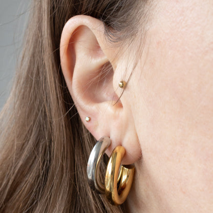 BOLD SIMPLE OORBELLEN - ZILVER
