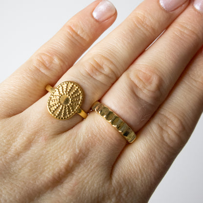 SUNNY CUFF RING - GOLD