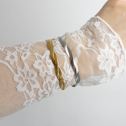 Flat Twisted Bracelet - Silver