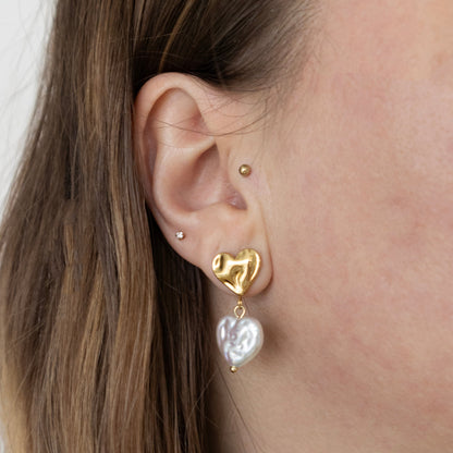 HEART PEARL OORBELLEN - GOUD