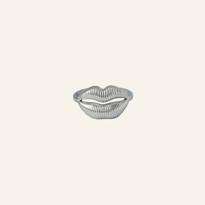 Lip Ring - Silver