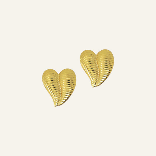 RIBBED HEART EARRINGS - GOLD